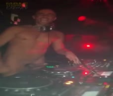 Naked DJ (HQ)