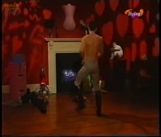 Leo Stripping On Sextasy