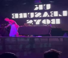 Ladies Night Stripper (HQ)