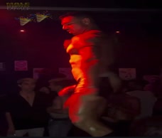 Bouncy Dick (HQ)