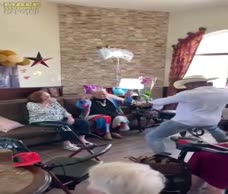 Old Ladies Stripper (Twitter)