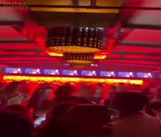 Theatron Stripper (Twitter)