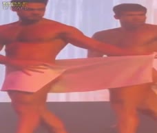 Towel Dance (Twitter)
